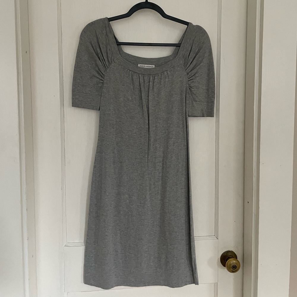 Banana Republic Gray Scoop Neck Midi Dress